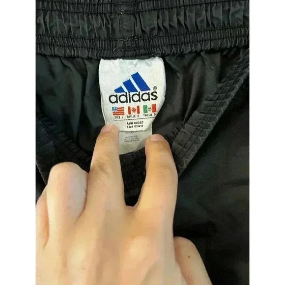 Vintage Adidas Men’s Track Pants Windbreaker 3 Stripes Zip Ankles Size Large - Picture 5 of 6